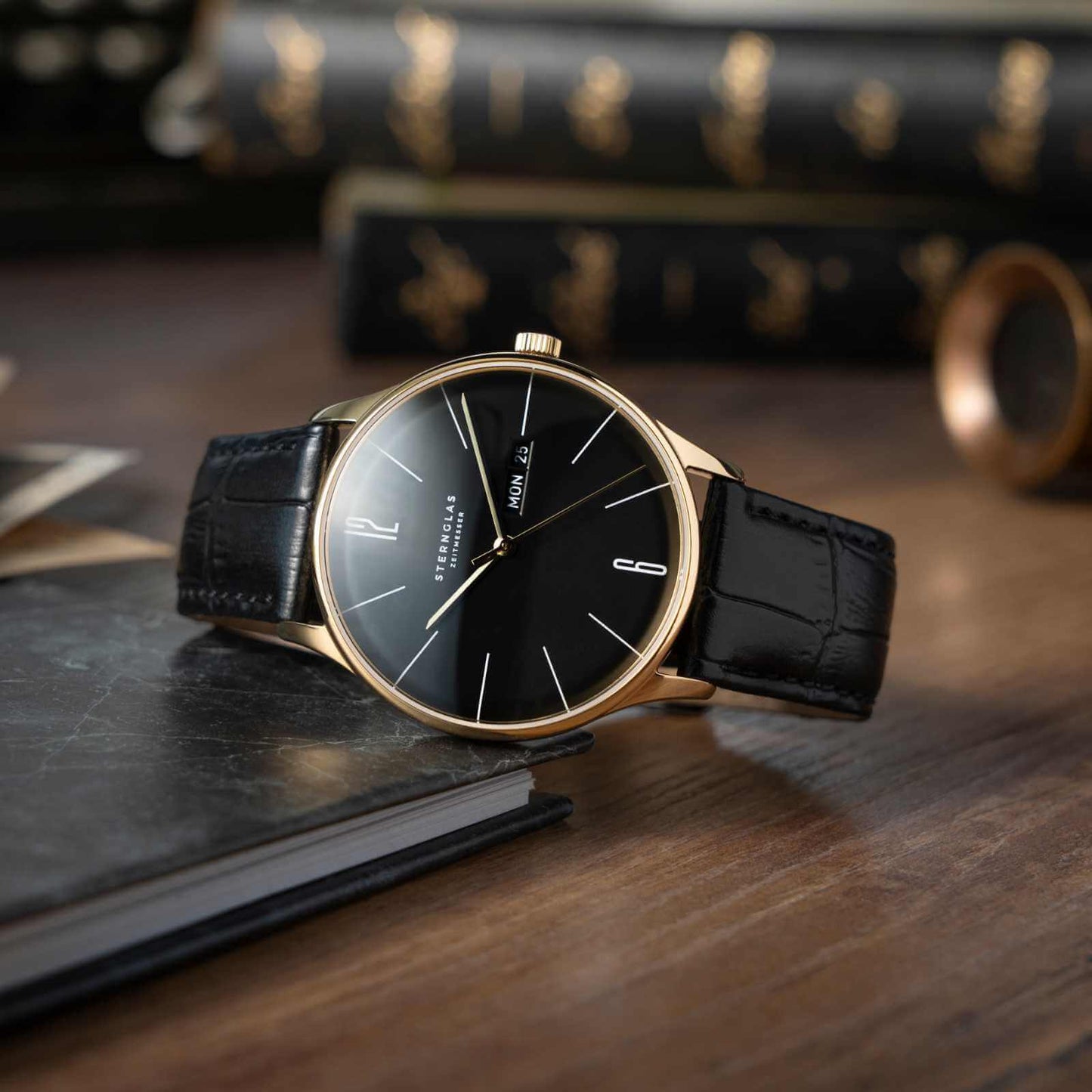 Berlin piano black