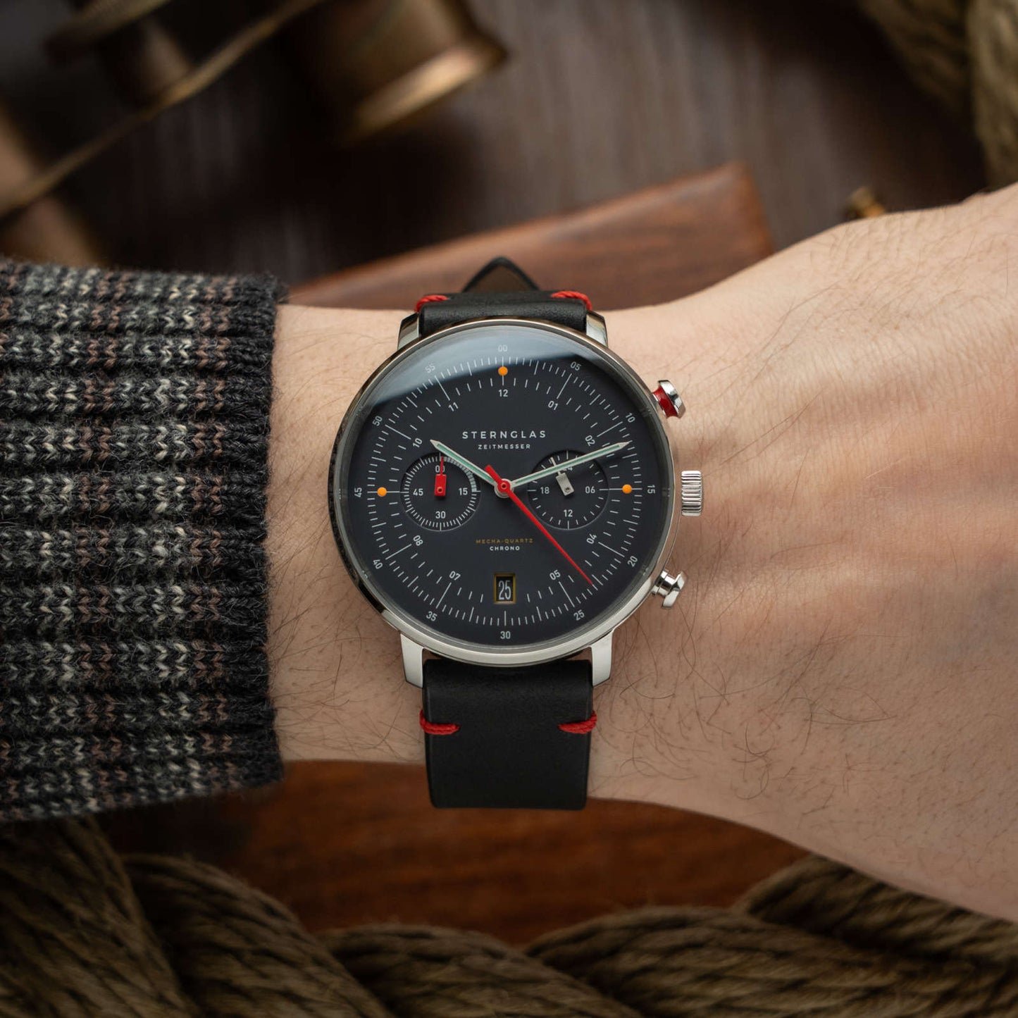 Vintage 20 nero red