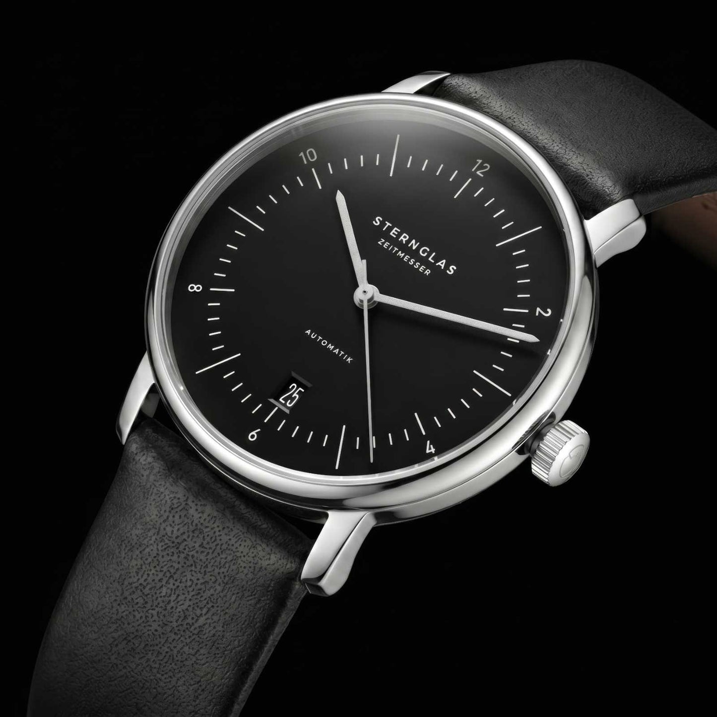 Naos Automatik piano black