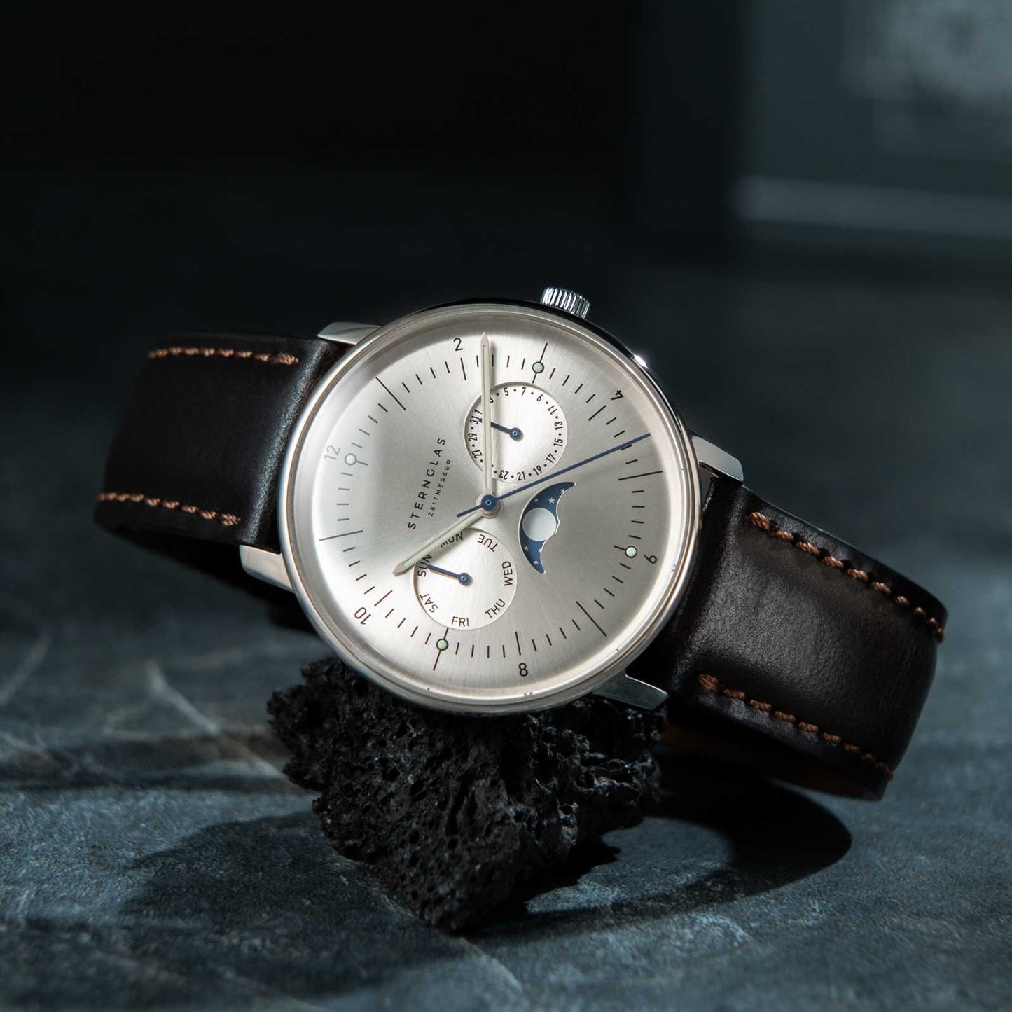 Naos Moonphase moon silver