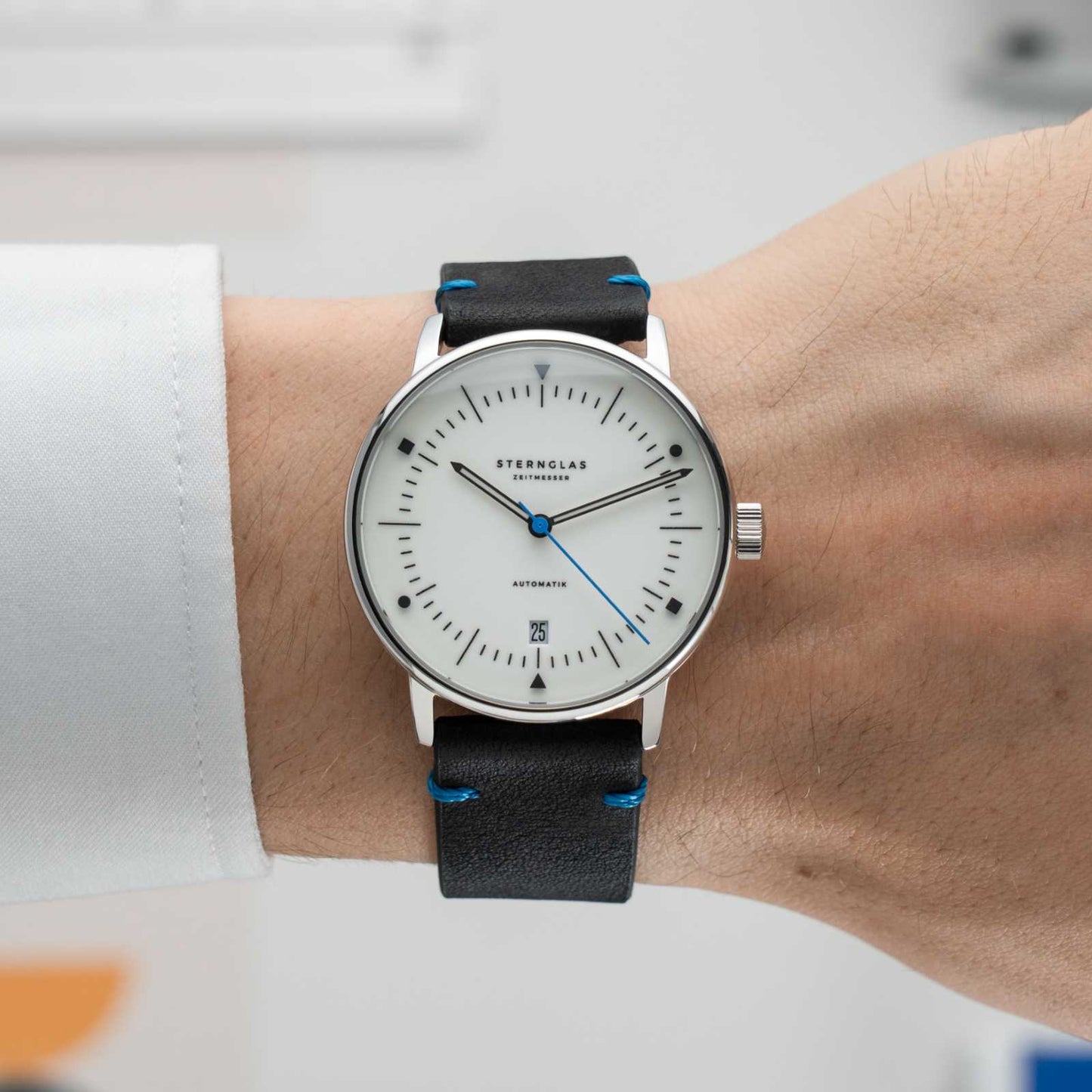 Naos Automatik Edition Bauhaus X blue